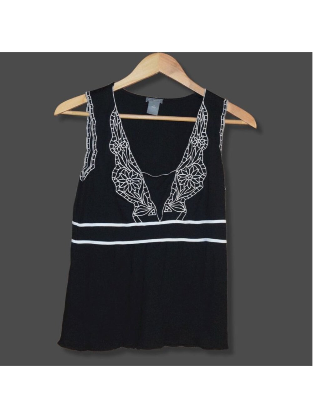 Ann Taylor Women's Sz S Black Embroidered Sleeveless Tank Top Blouse Shirt